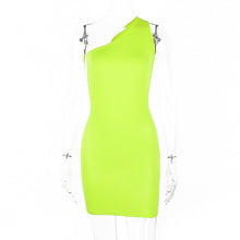 Load image into Gallery viewer, 2019 summer new one-shoulder dress women's dress